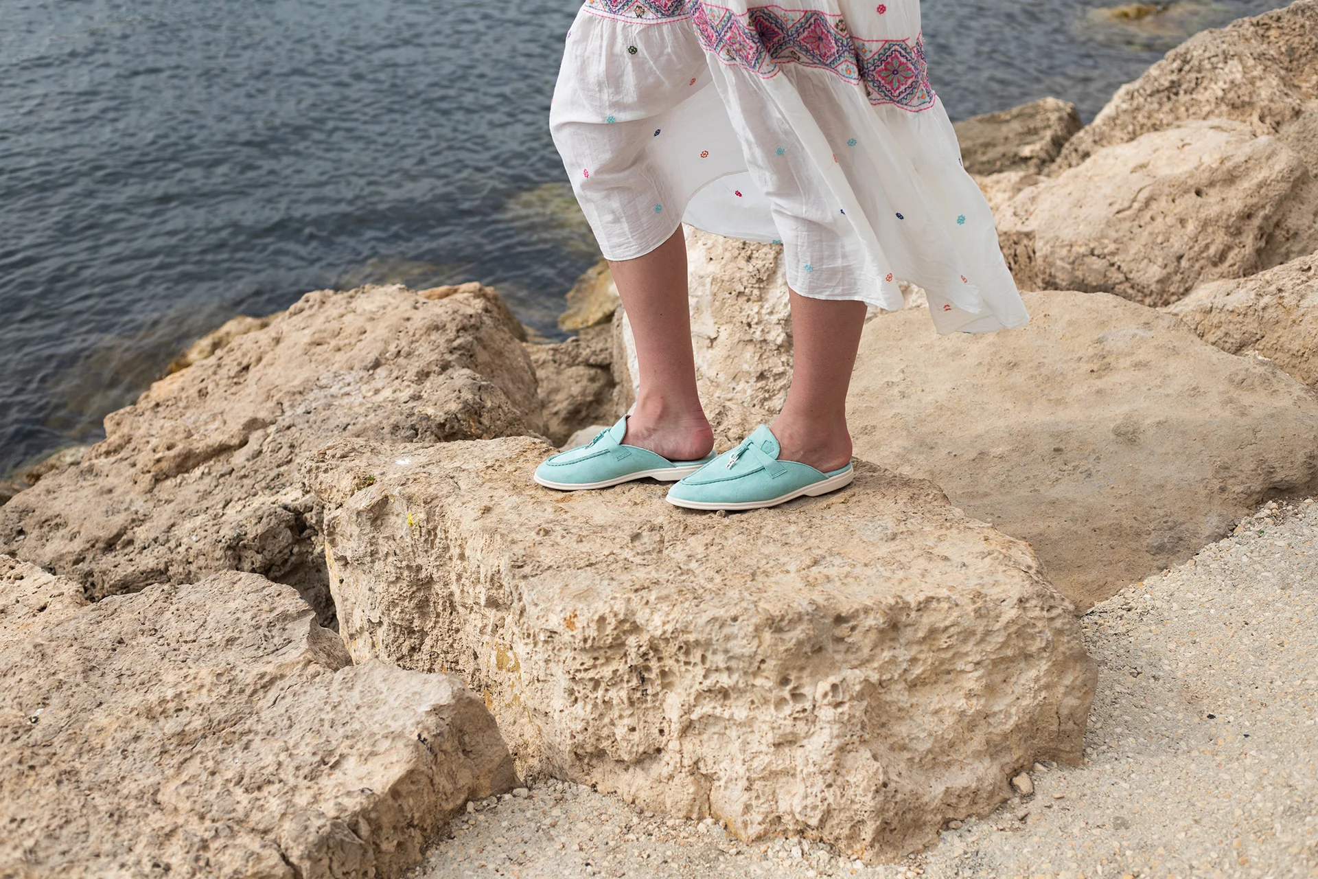 Adley 15 - Image 7