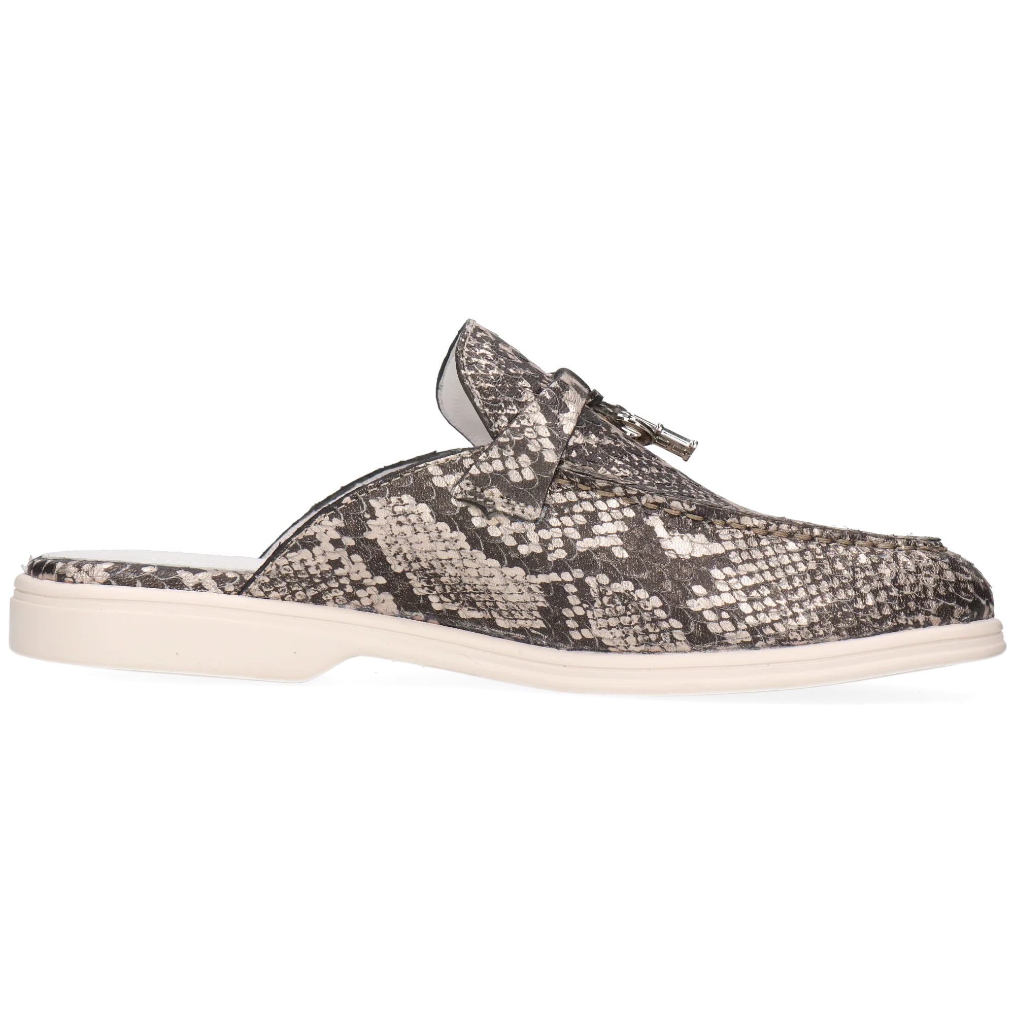 Adley 15 - Image 2