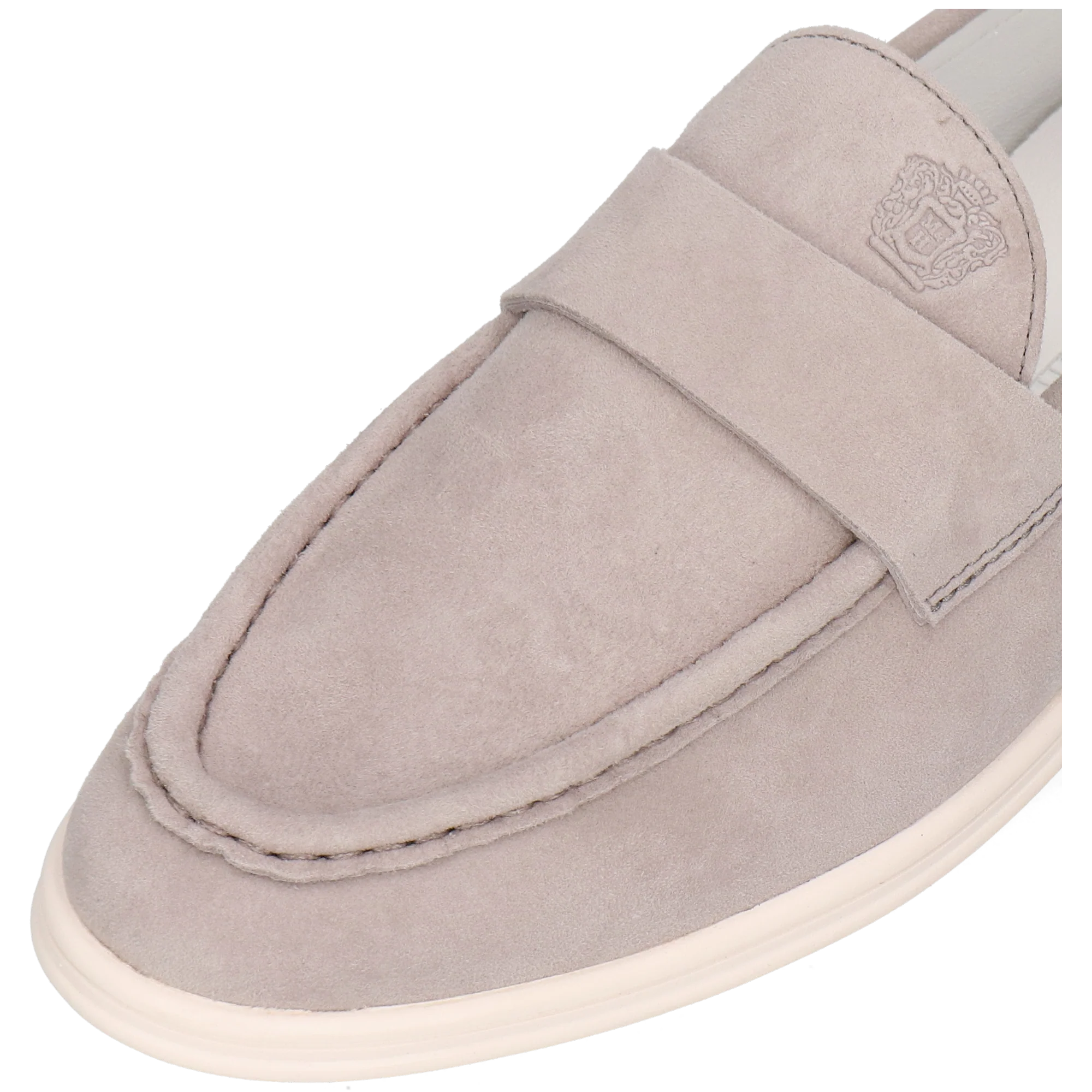 Adley 23 - Image 5