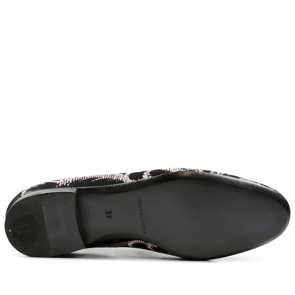 Claire 8 - Image 5