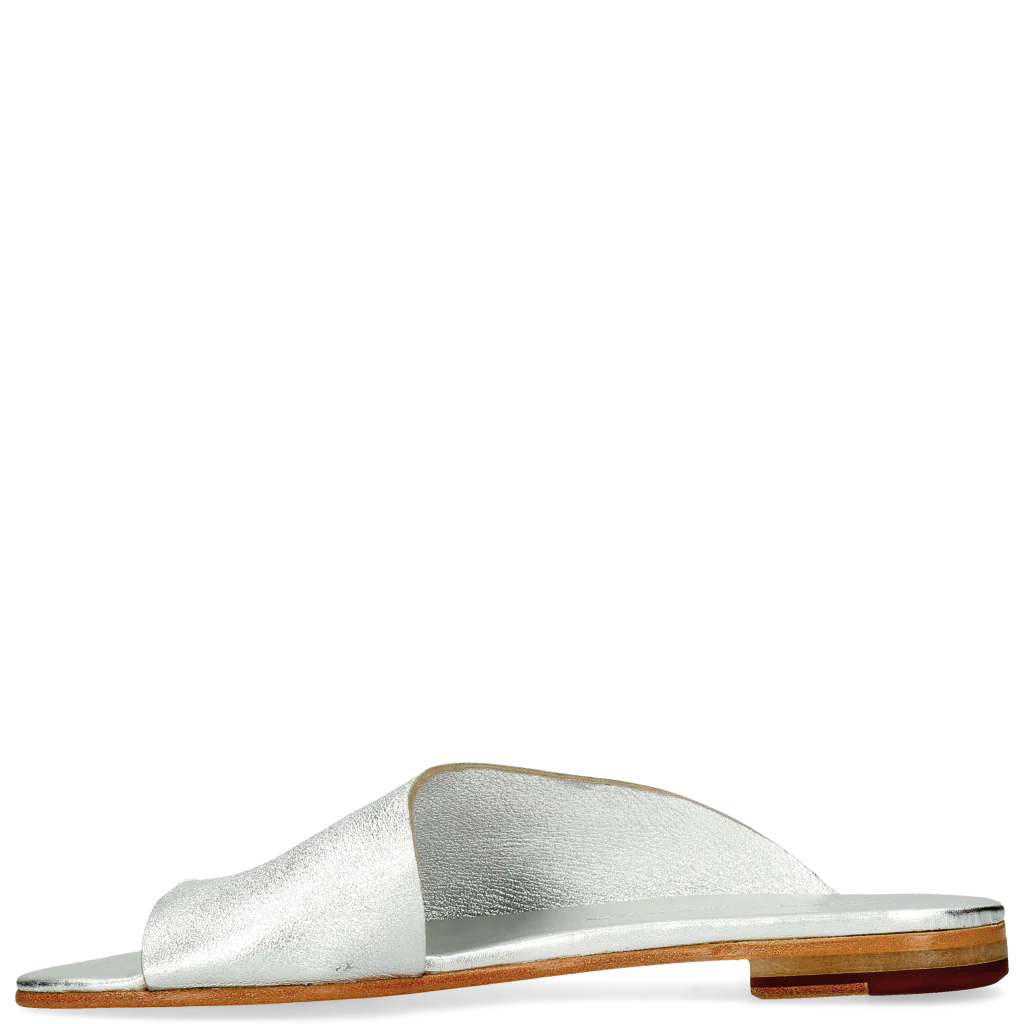 Hanna 40 - Image 4