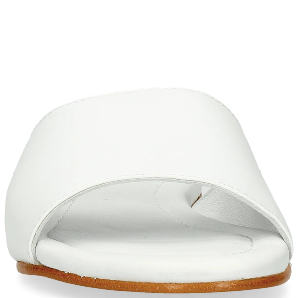 Hanna 5 - Image 6