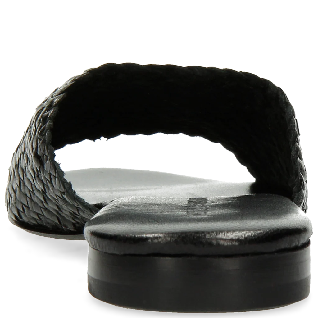 Hanna 5 - Image 6