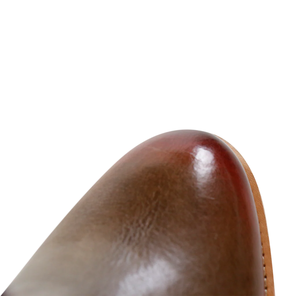 Holly 16 - Image 6