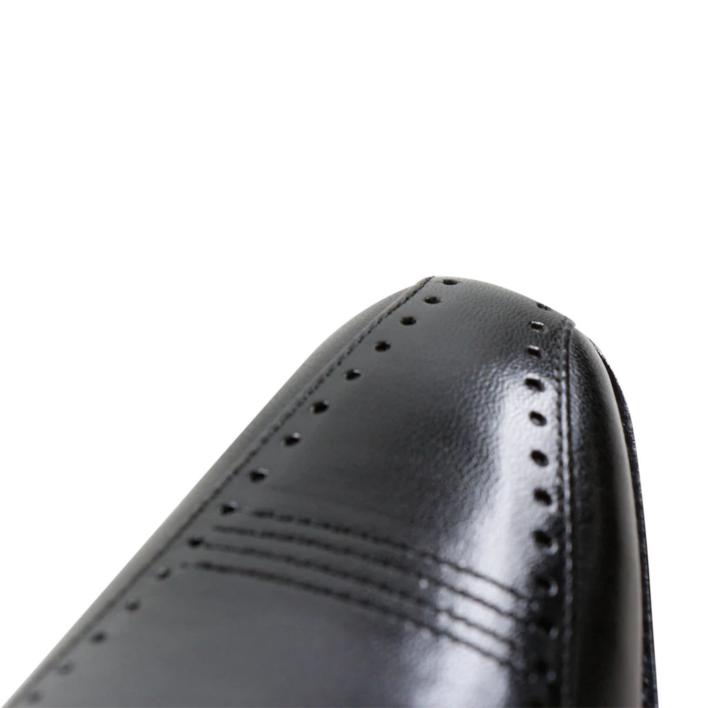 Martin 4 - Image 6