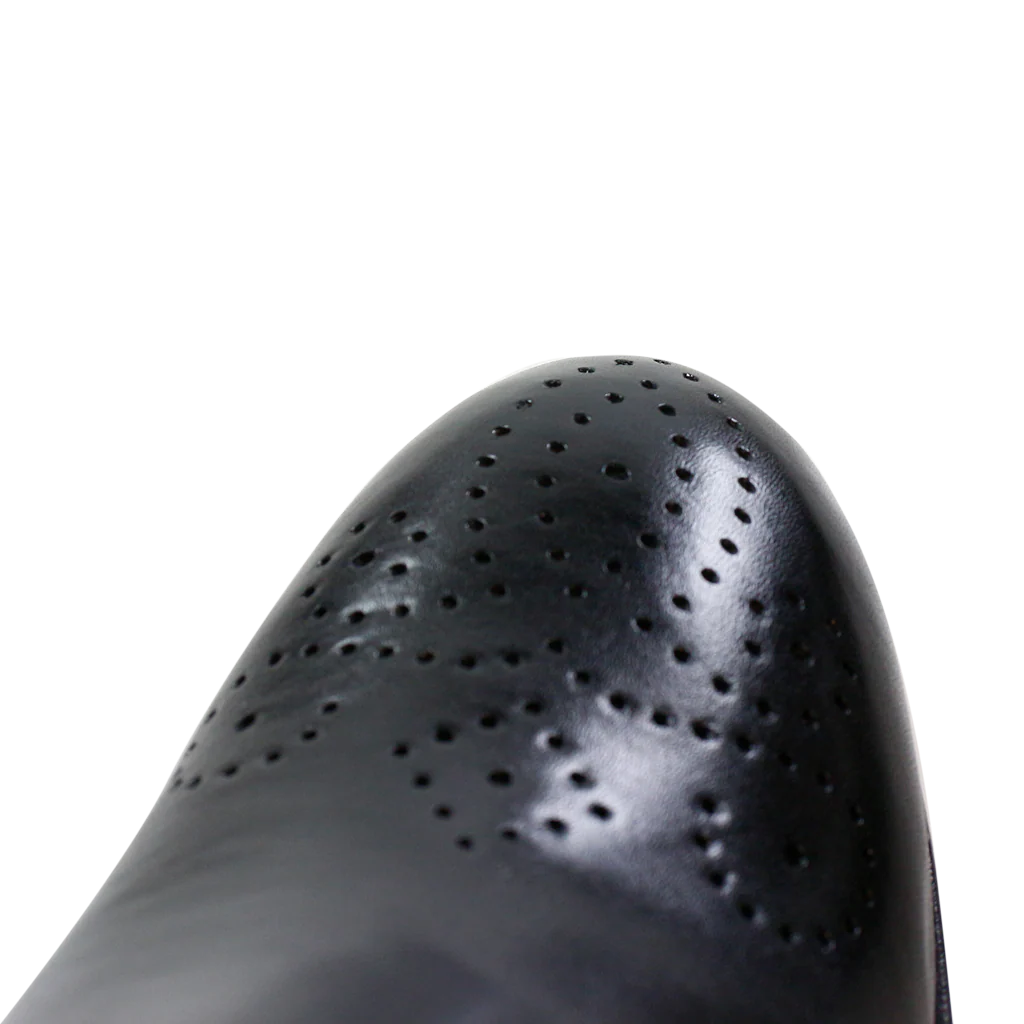 Sally 16 - Image 6