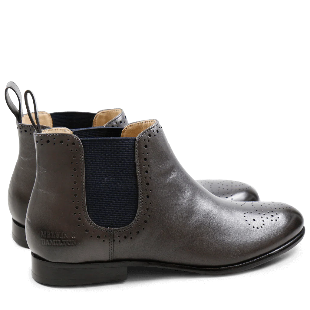 Sally 16 - Image 2