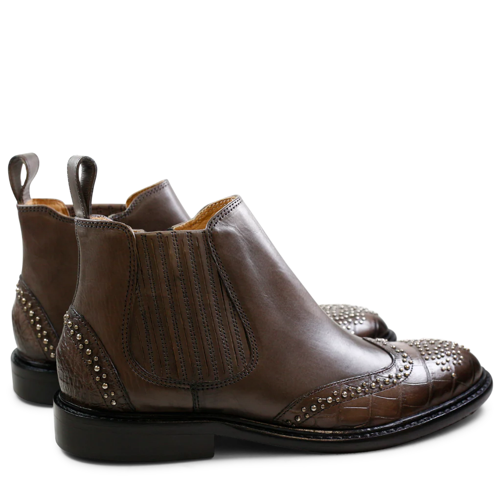Sally 46 - Image 2