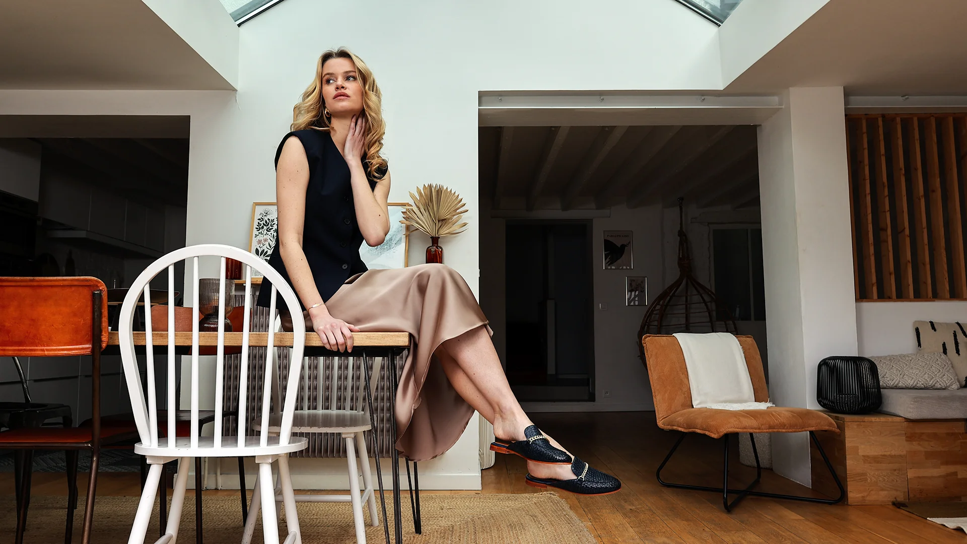 Scarlett 77 - Image 8