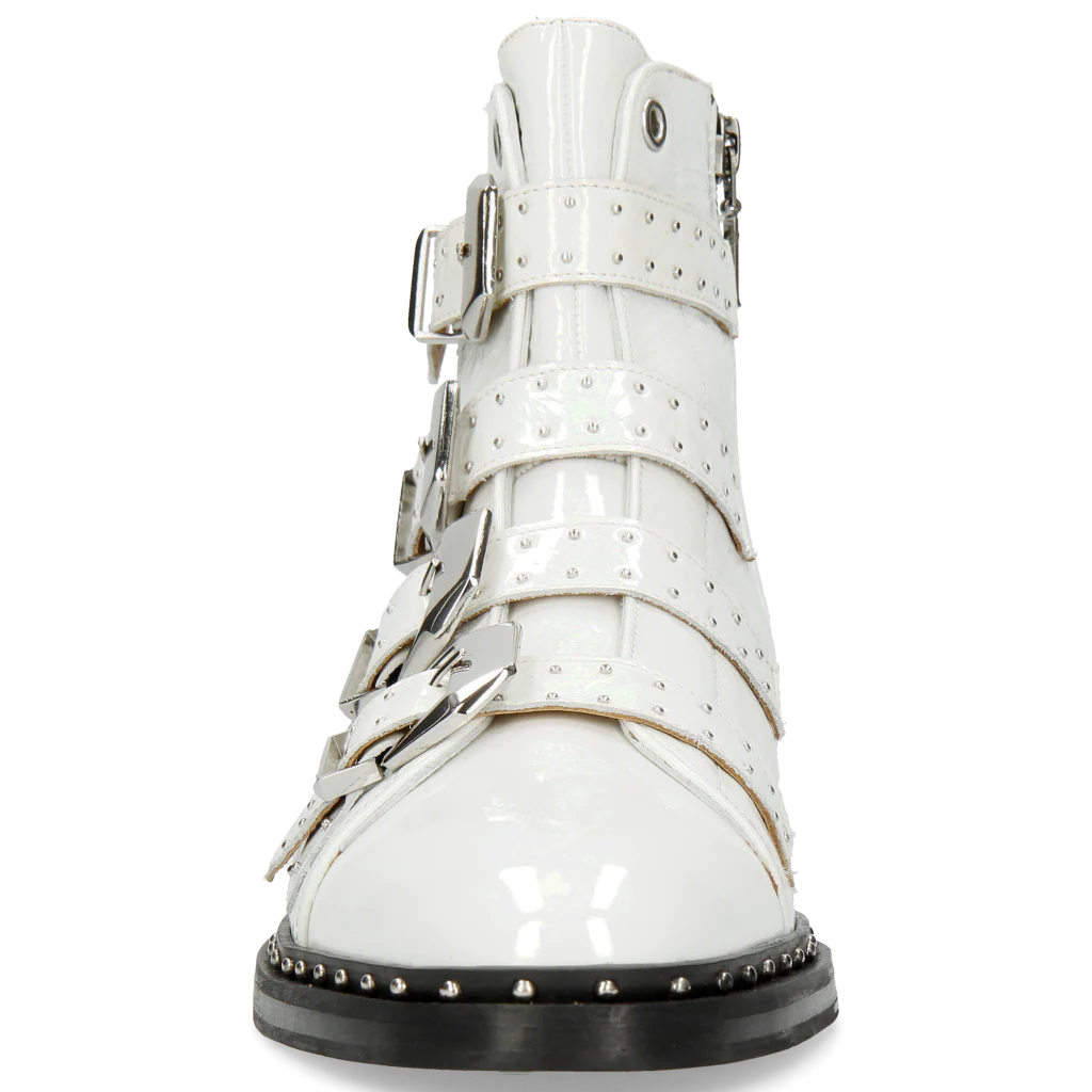 Susan 44 - Image 6